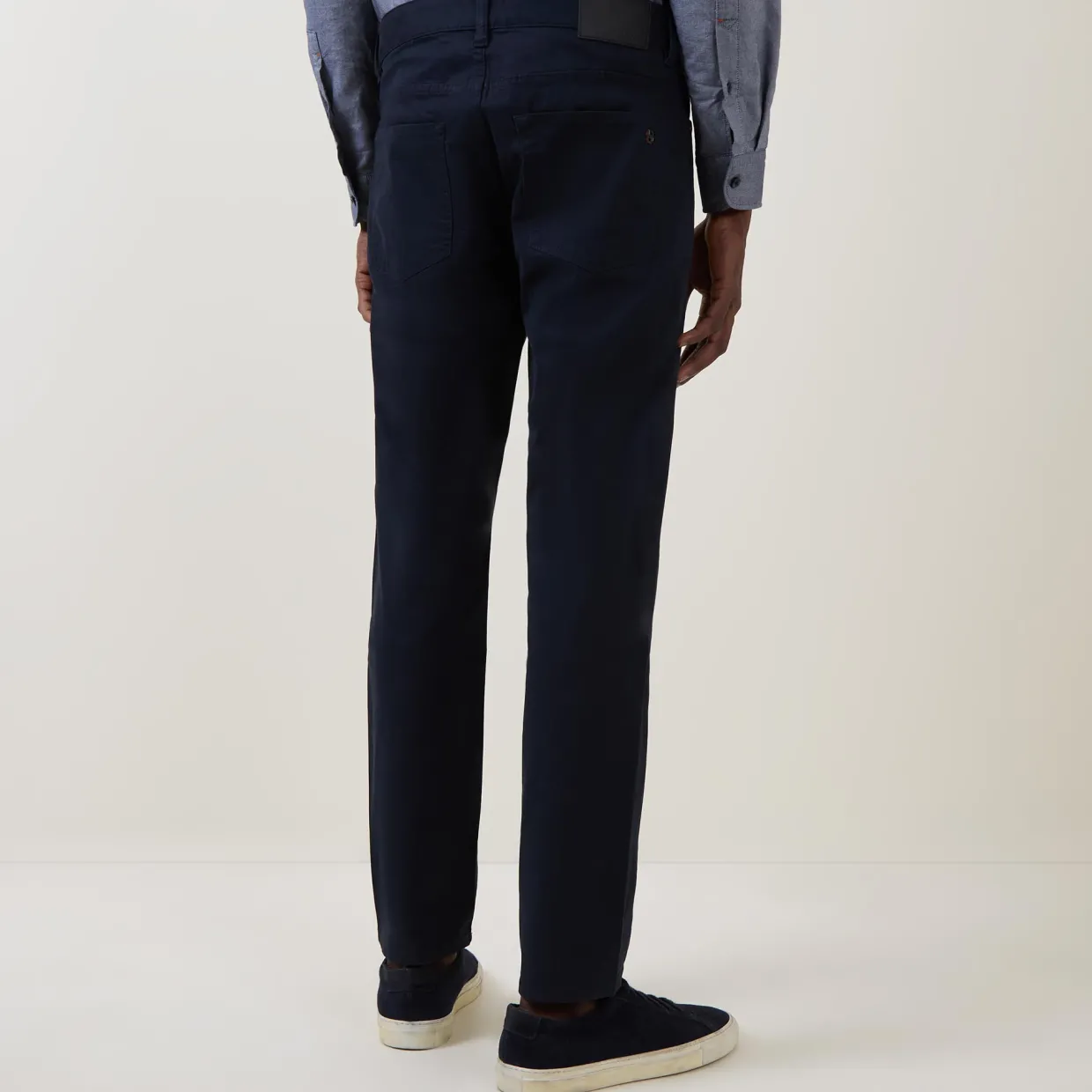 Delaware Stretch Straight Leg Jeans
