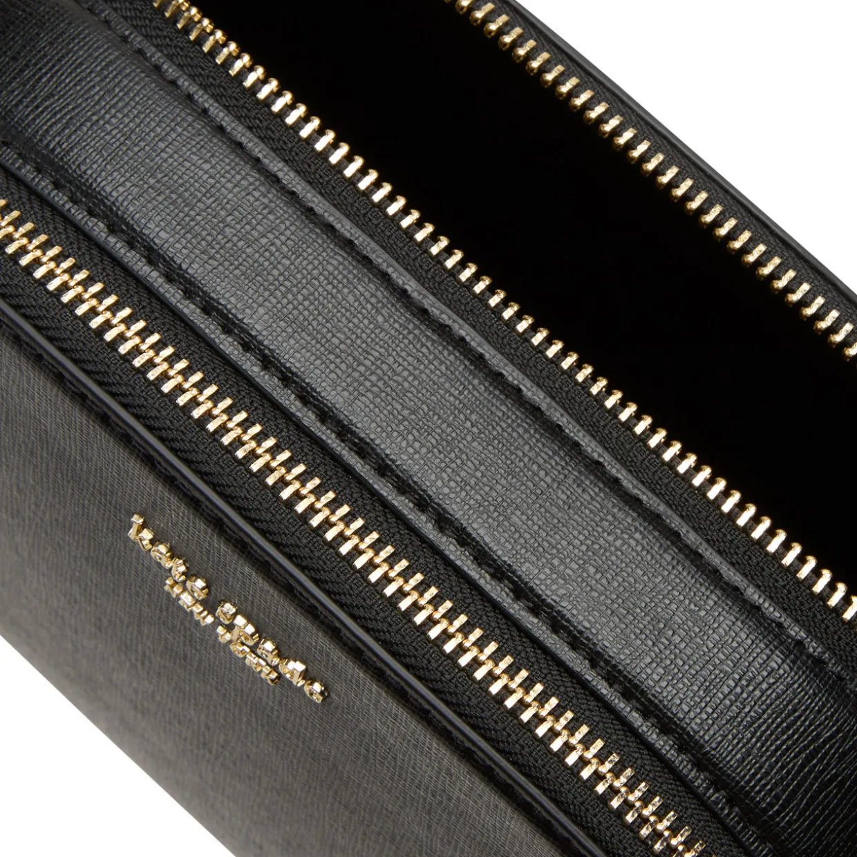 Devin Crossbody Bag