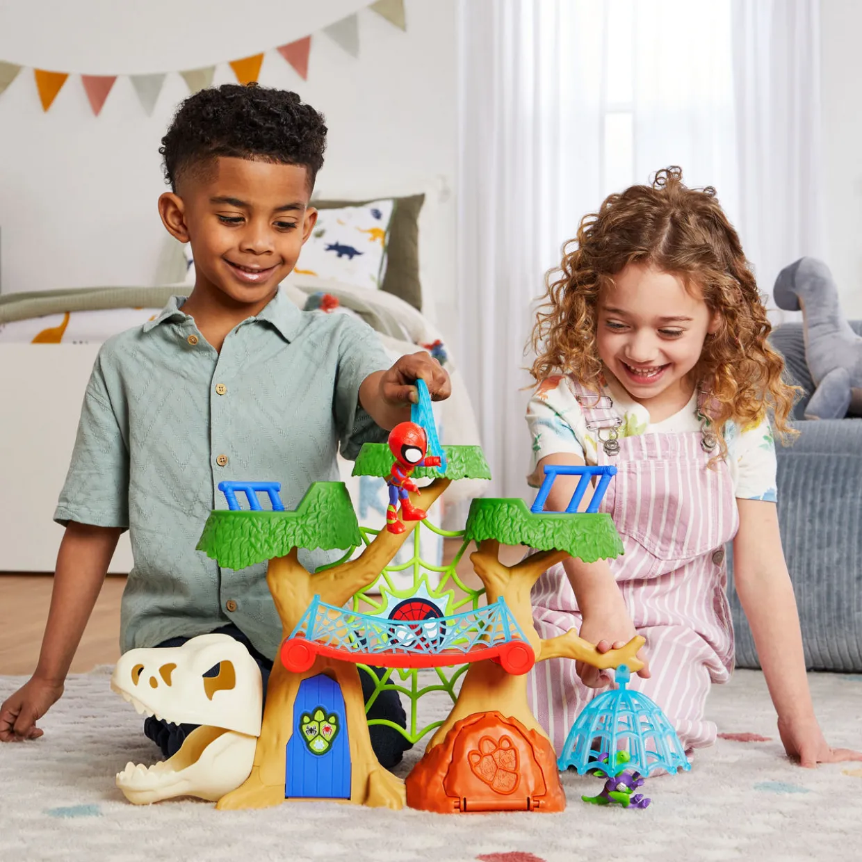 Dino-Webs Treehouse Playset
