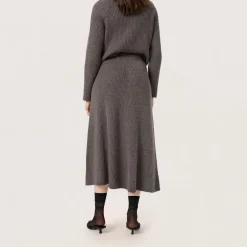 Ditta Ribbed Knit A-line Skirt
