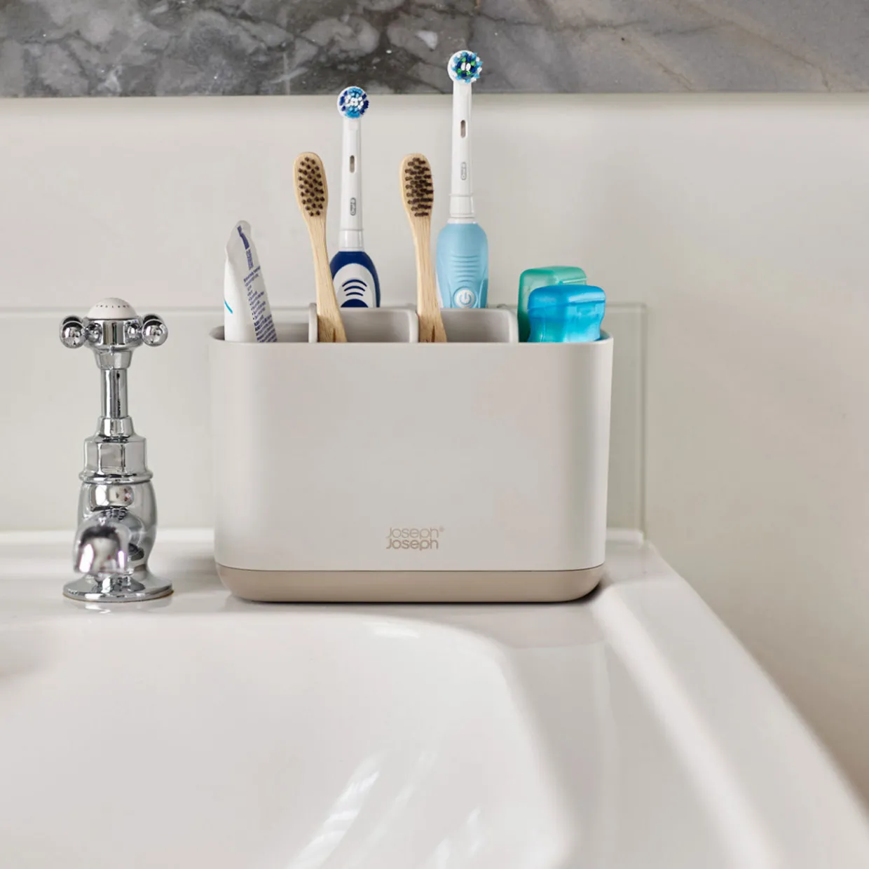 EasyStore™ Large Toothbrush Holder