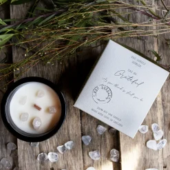 Eau So Grateful Candle With Monstone