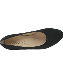 Edina Leather Courts