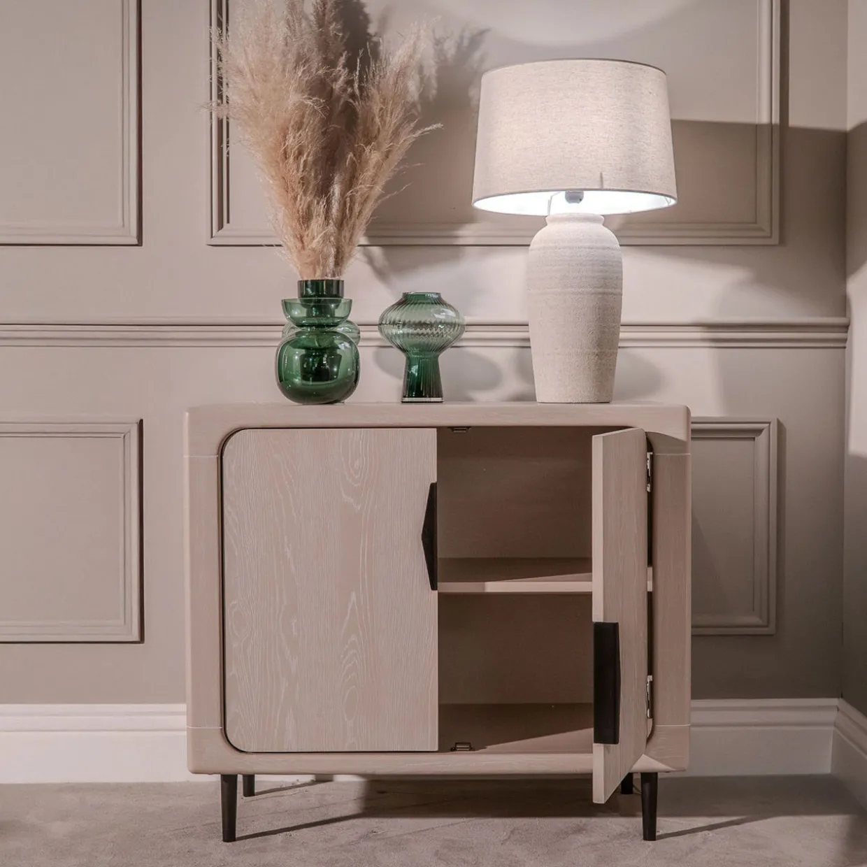 Elva Table Lamp