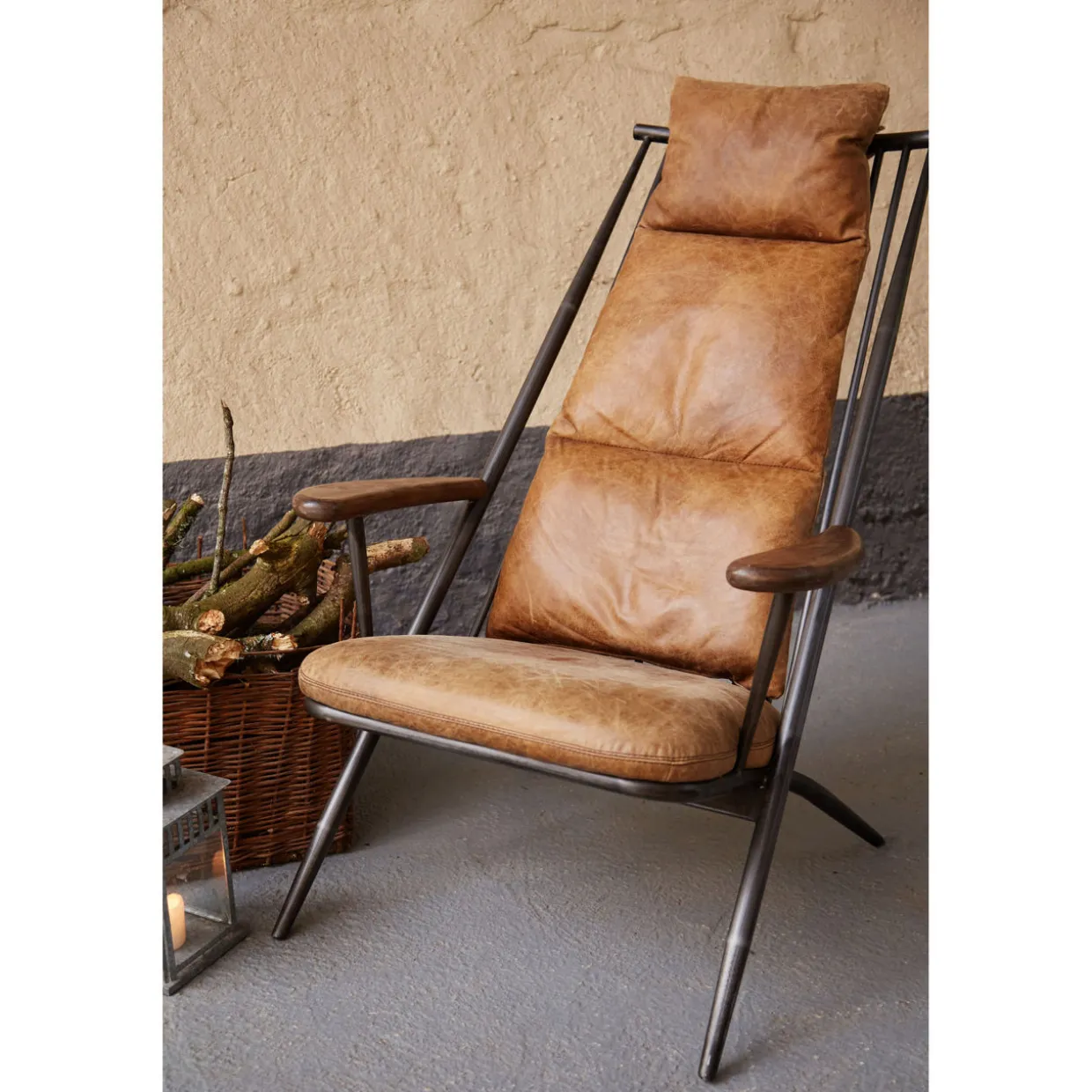 Ely Studio Chair