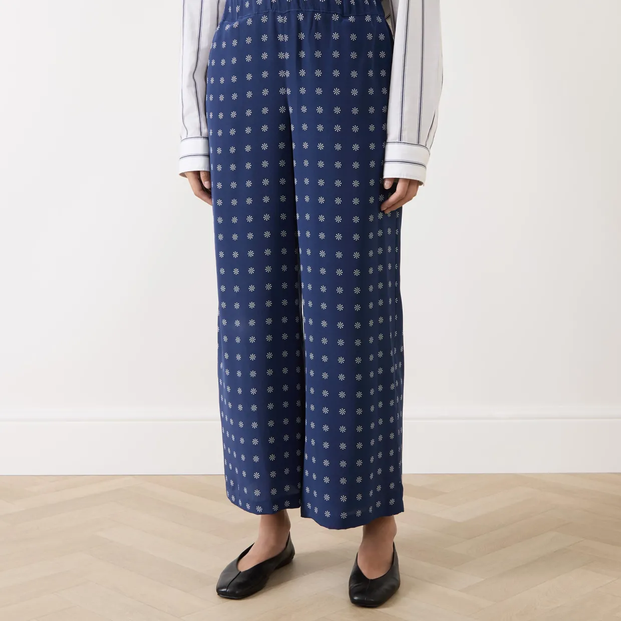 Eusobio Cropped Wide Leg Trousers