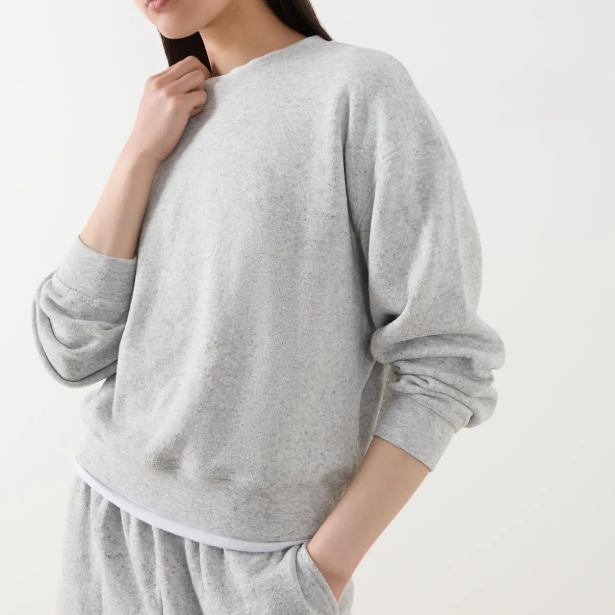 Evona Pullover Sweatshirt