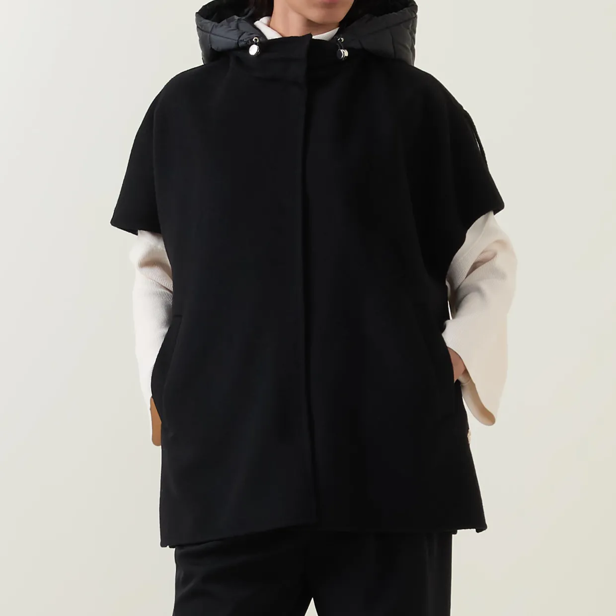 Fringe Hybrid Cape