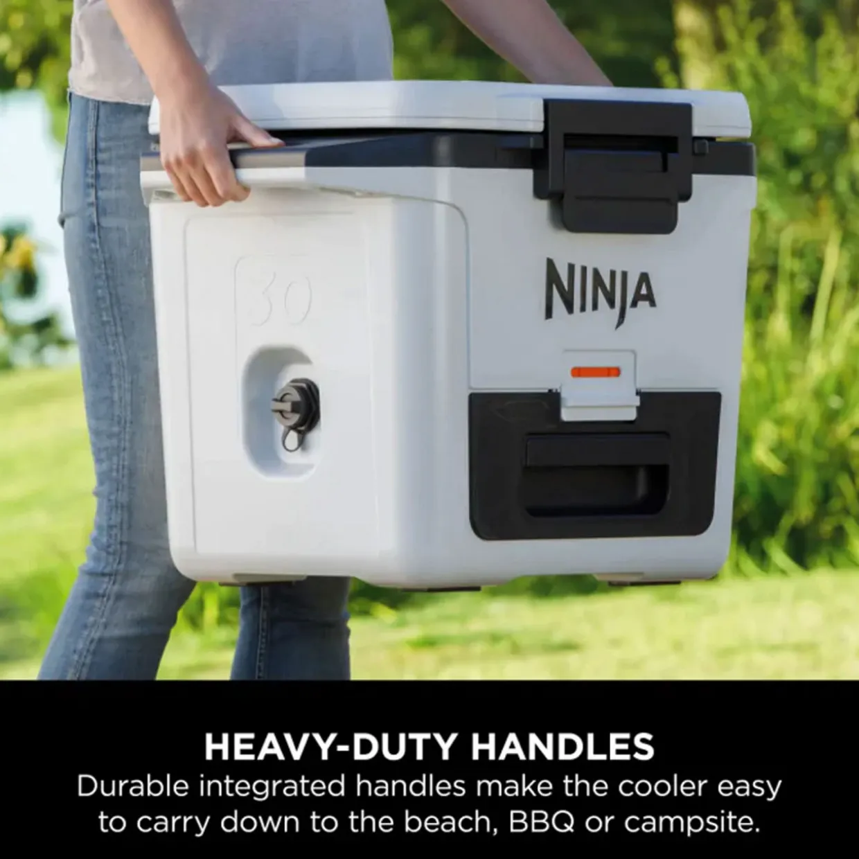 FrostVault 28L Hard Cooler, Cloud White