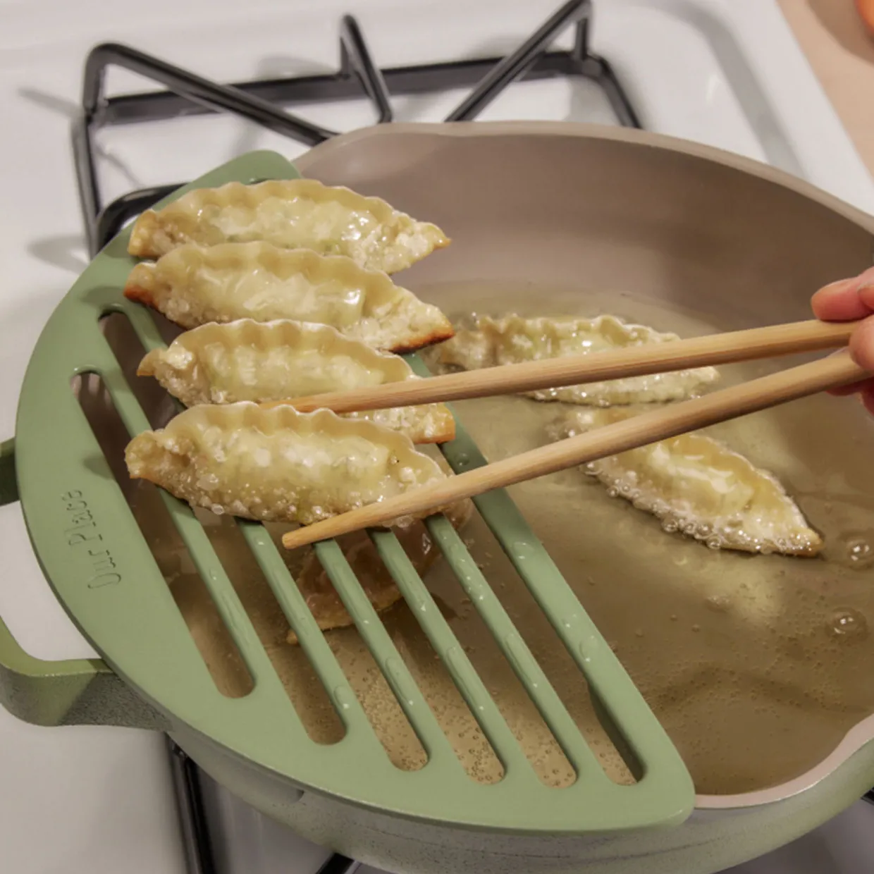 Fry Deck with Chopsticks Steam