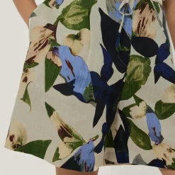Future Botanic Linen Shorts