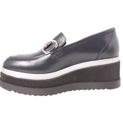 G4245 Loafers