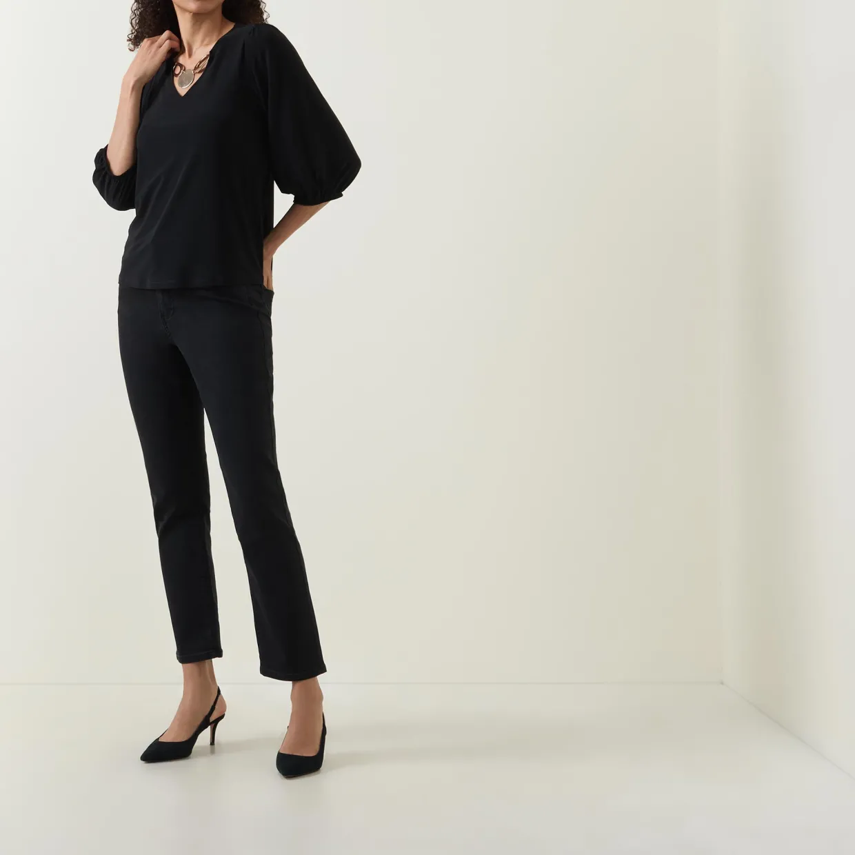 Gia Classic Stretch Jeans
