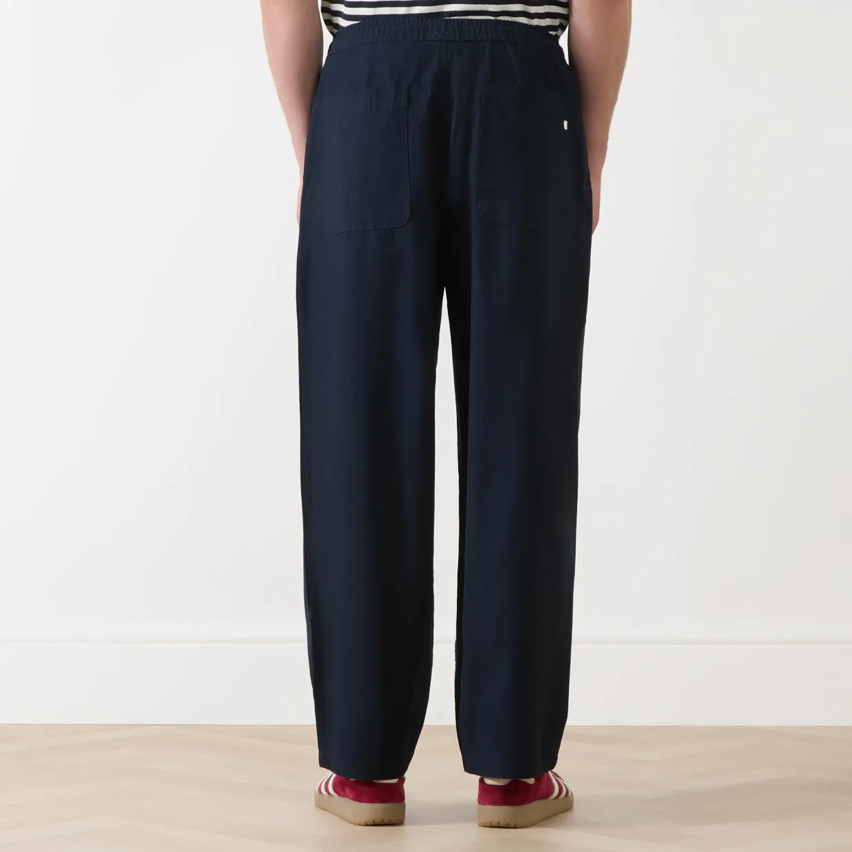 Greenport Drawstring Straight Leg Trousers