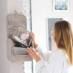 Hanging Washbag