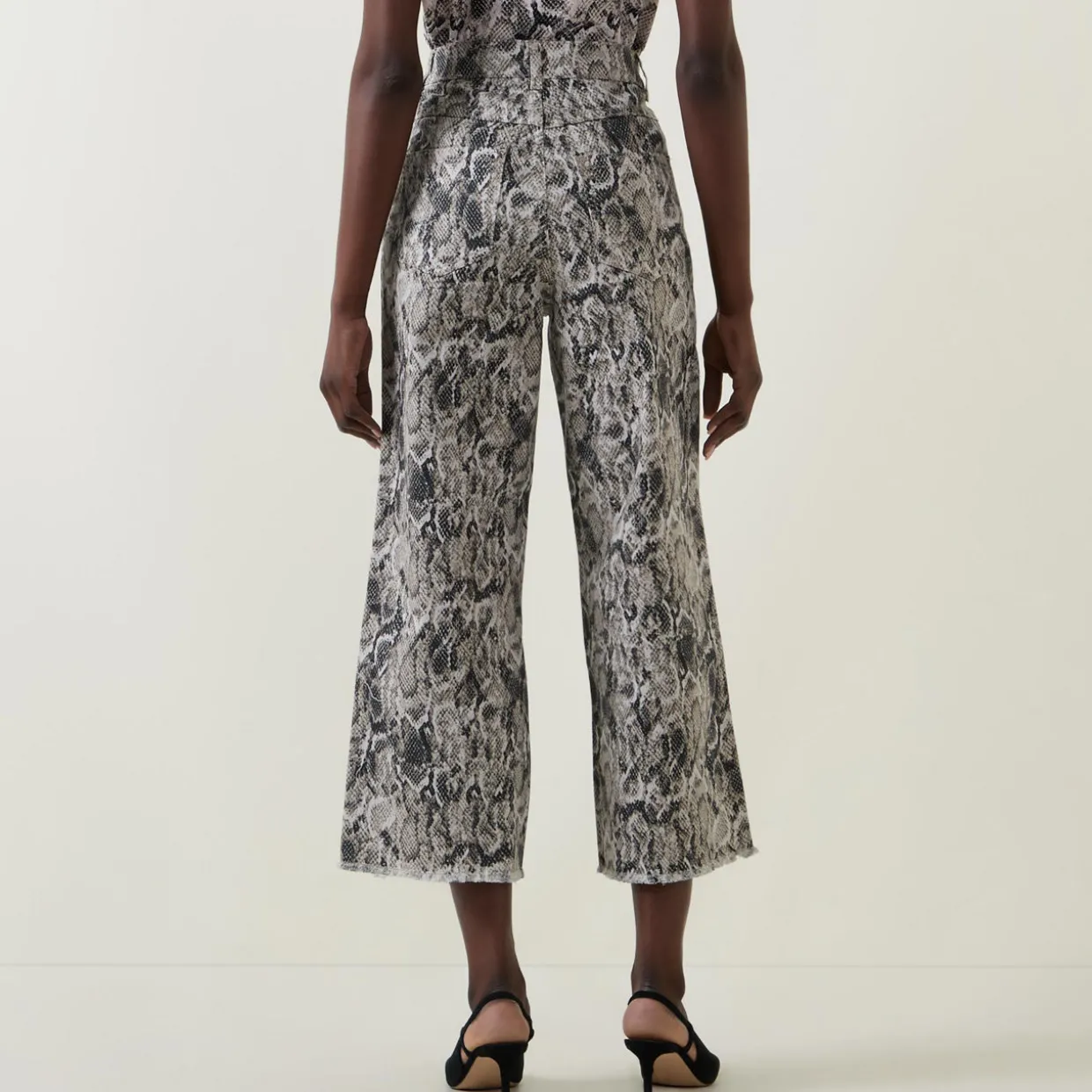 High-Rise Snake Cropped Jeans