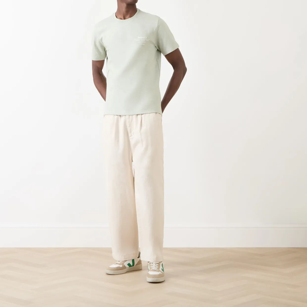 Huckley Logo T-Shirt