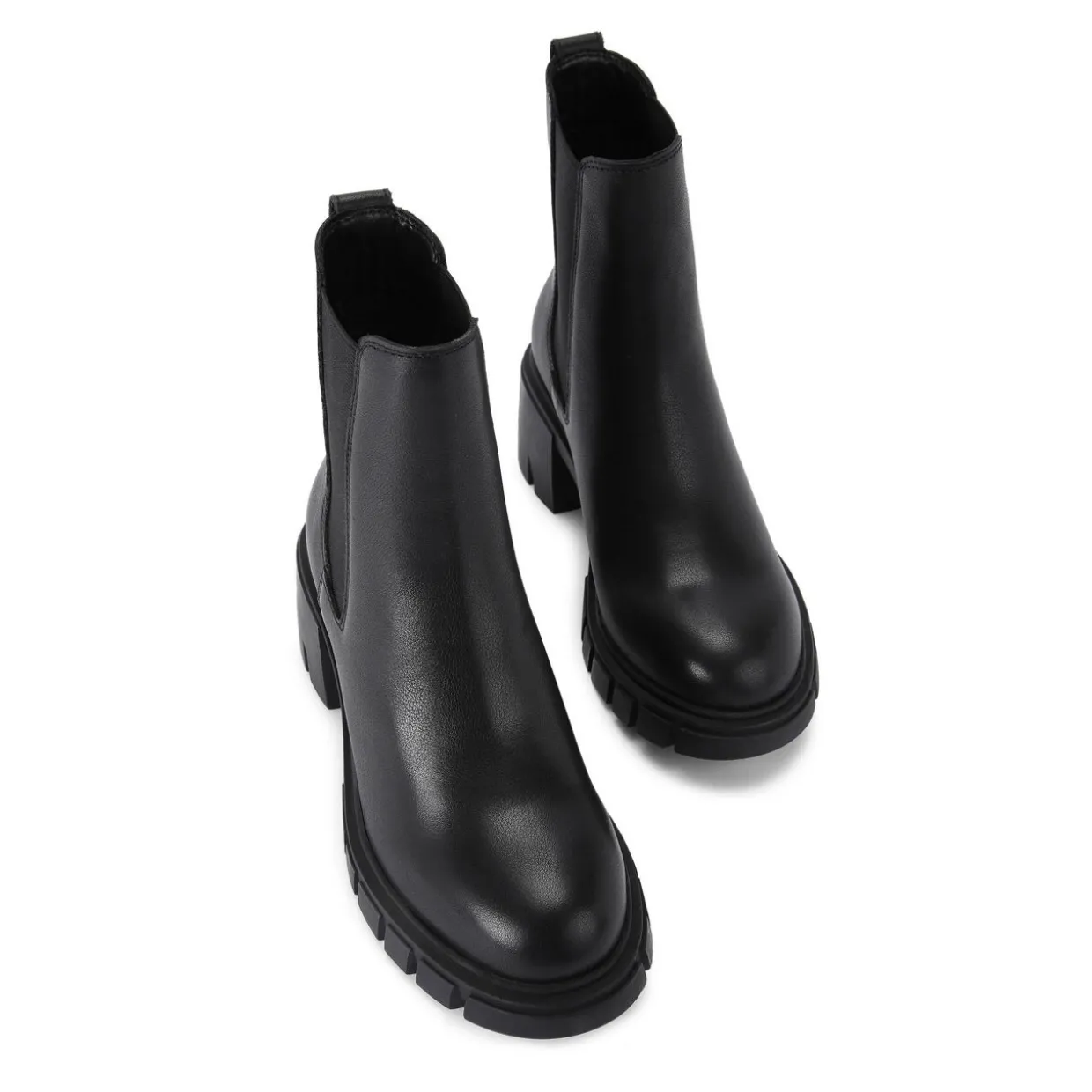 Ignite Leather Chelsea Boots