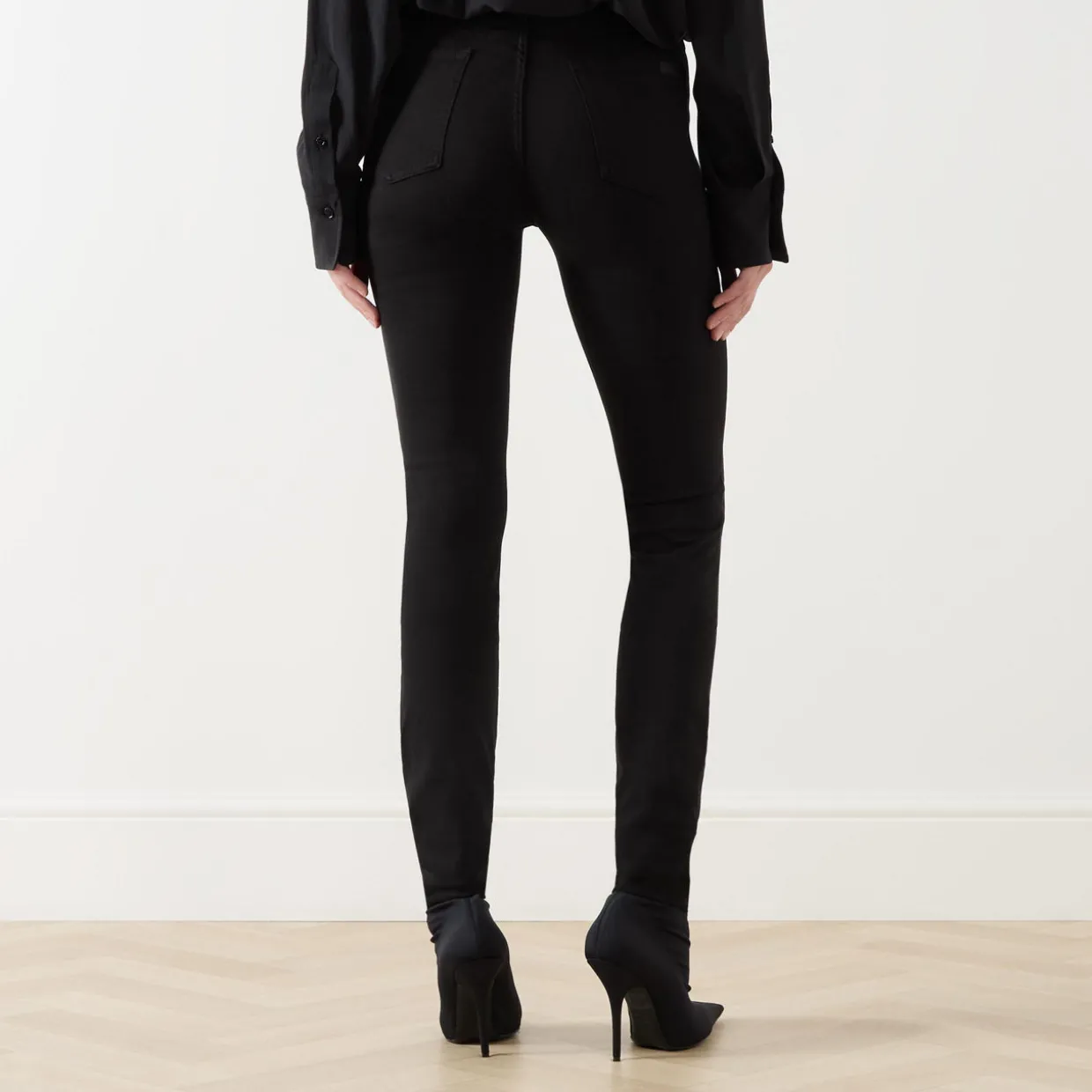 Illusion High-Rise Skinny Slim Jeans