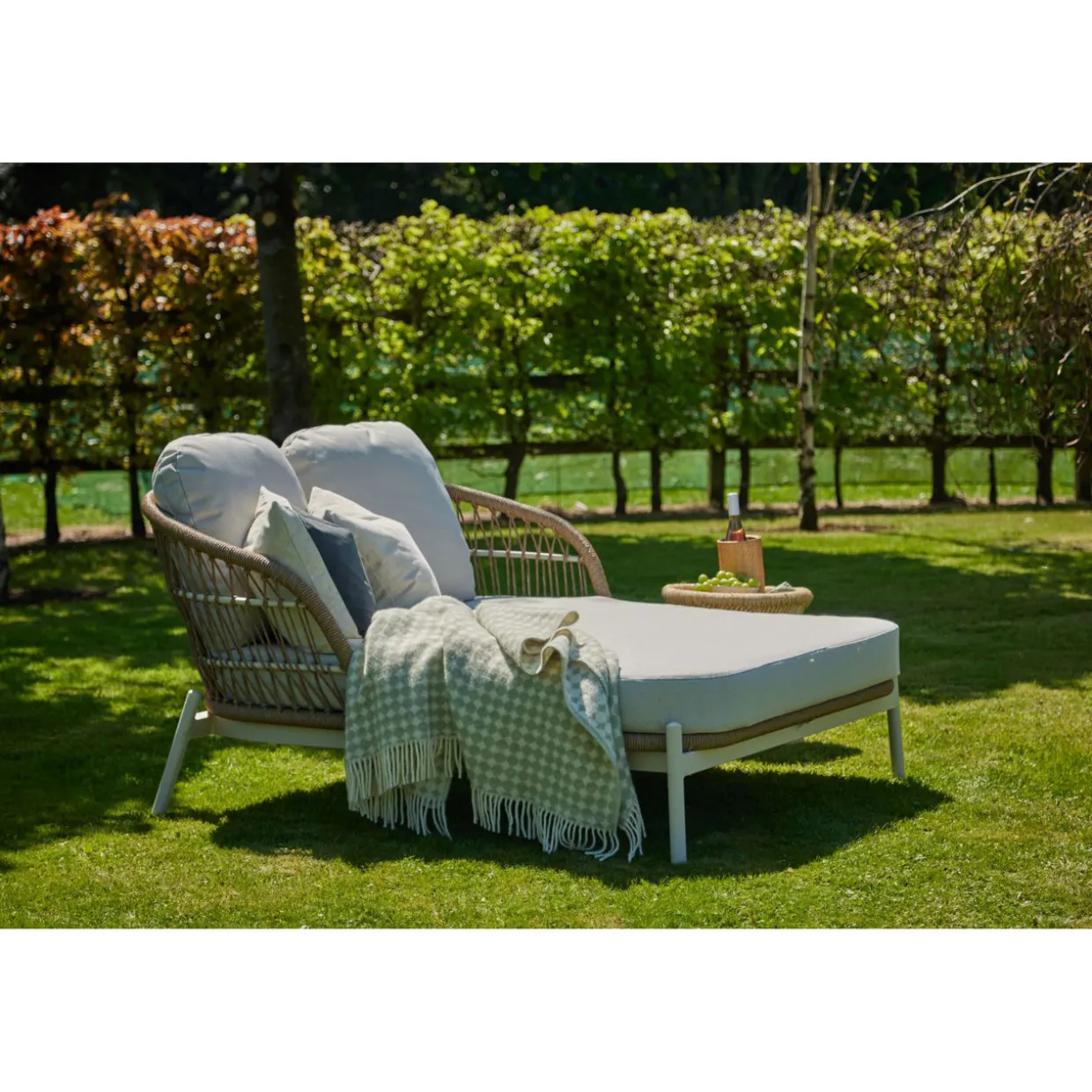 Irvington Daybed Coconut