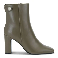 Jackpot Heeled Boots