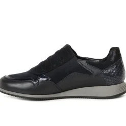 Janis Slip-On Trainers