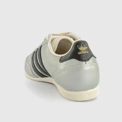 Japan Trainers
