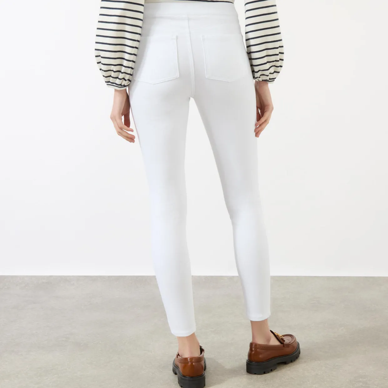 Jean-ish® Ankle Leggings