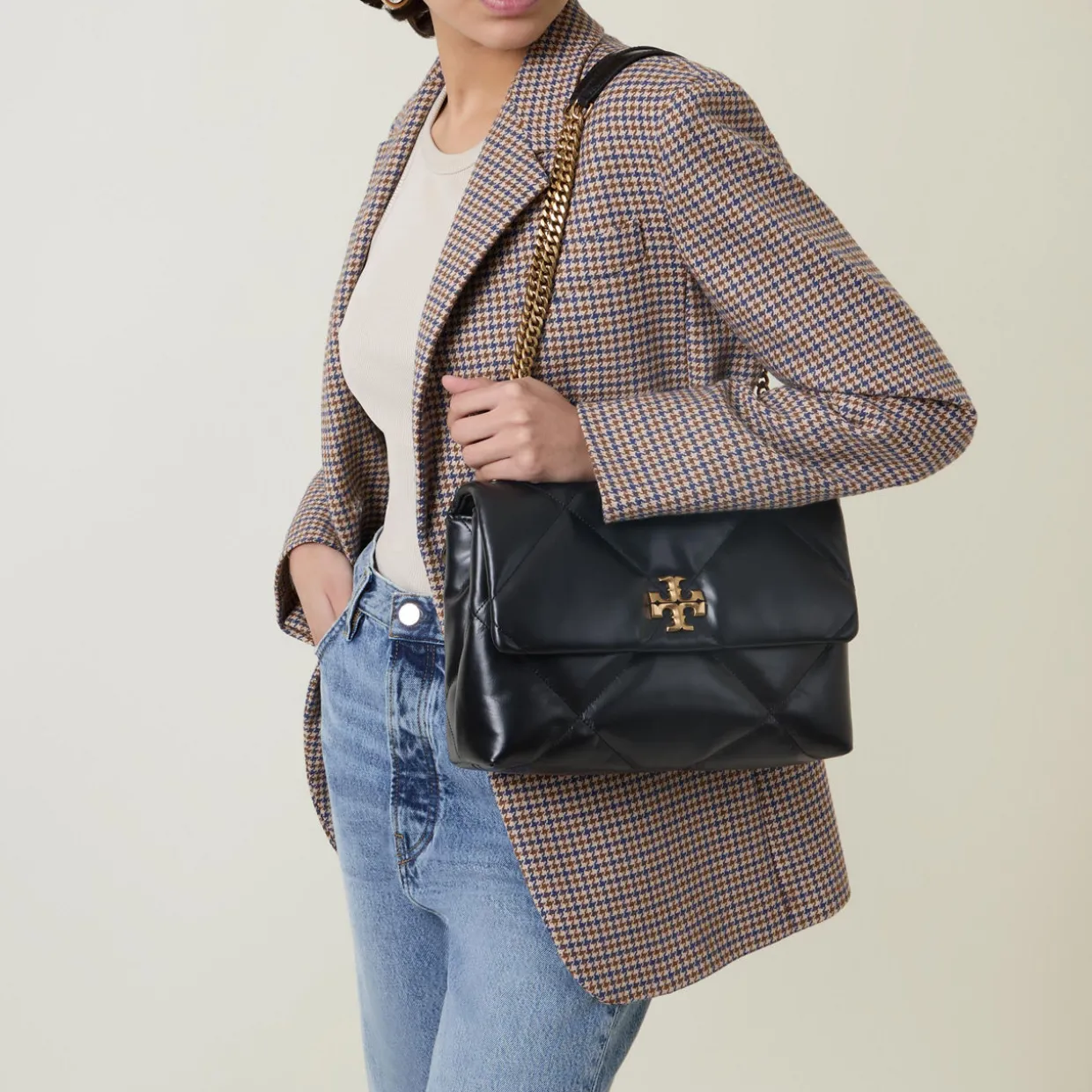 Kira Diamond Quilted Medium Shoulder Bag