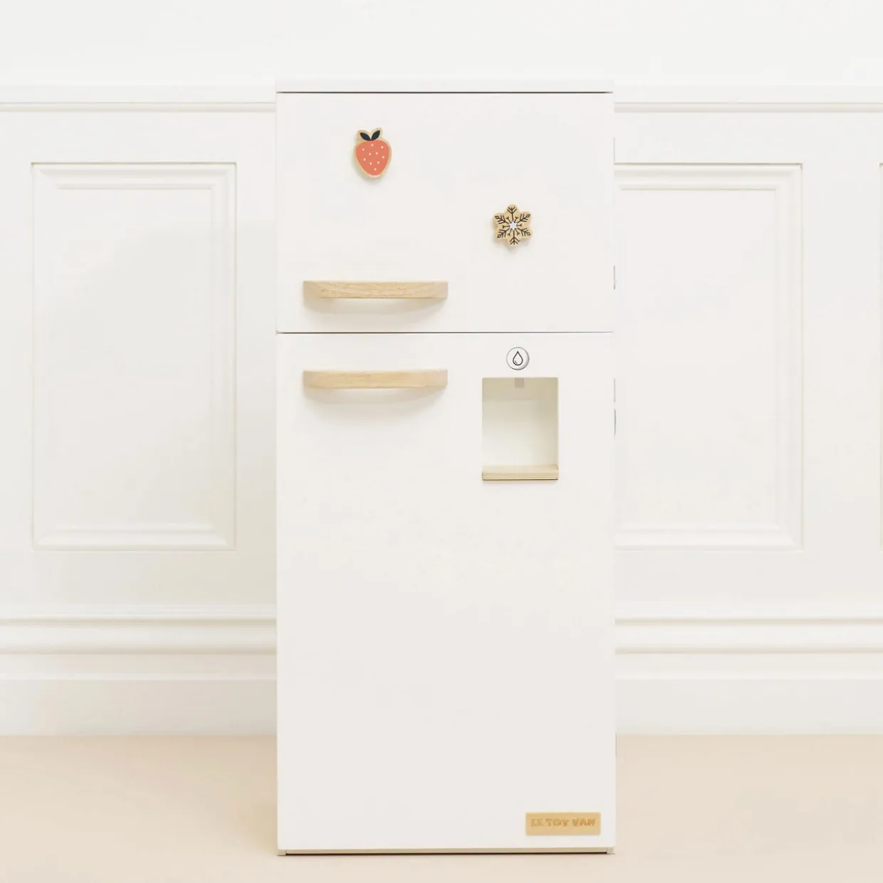 Kitchen Freestanding Fridge Freezer