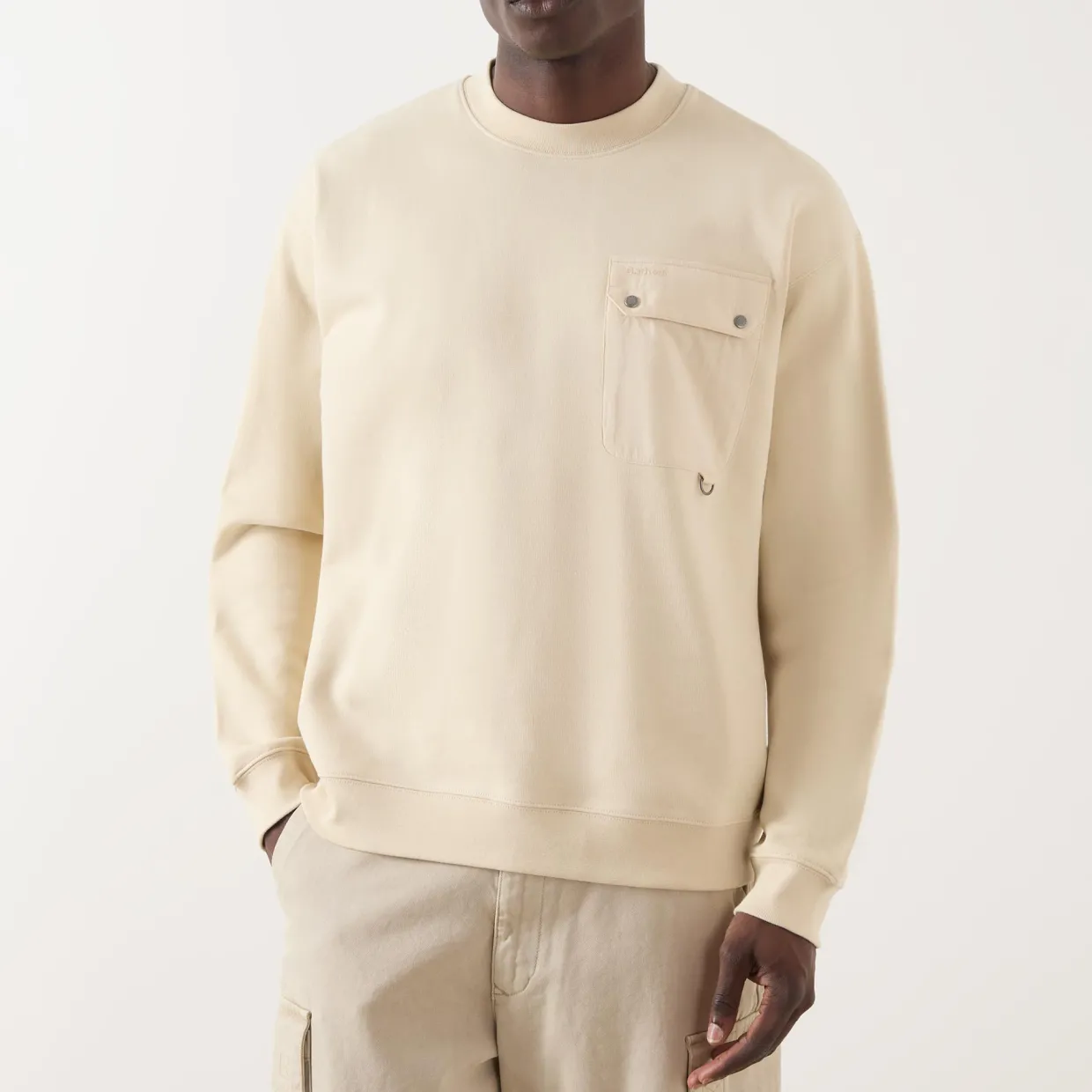 Leazes Logo Long-Sleeved T-Shirt