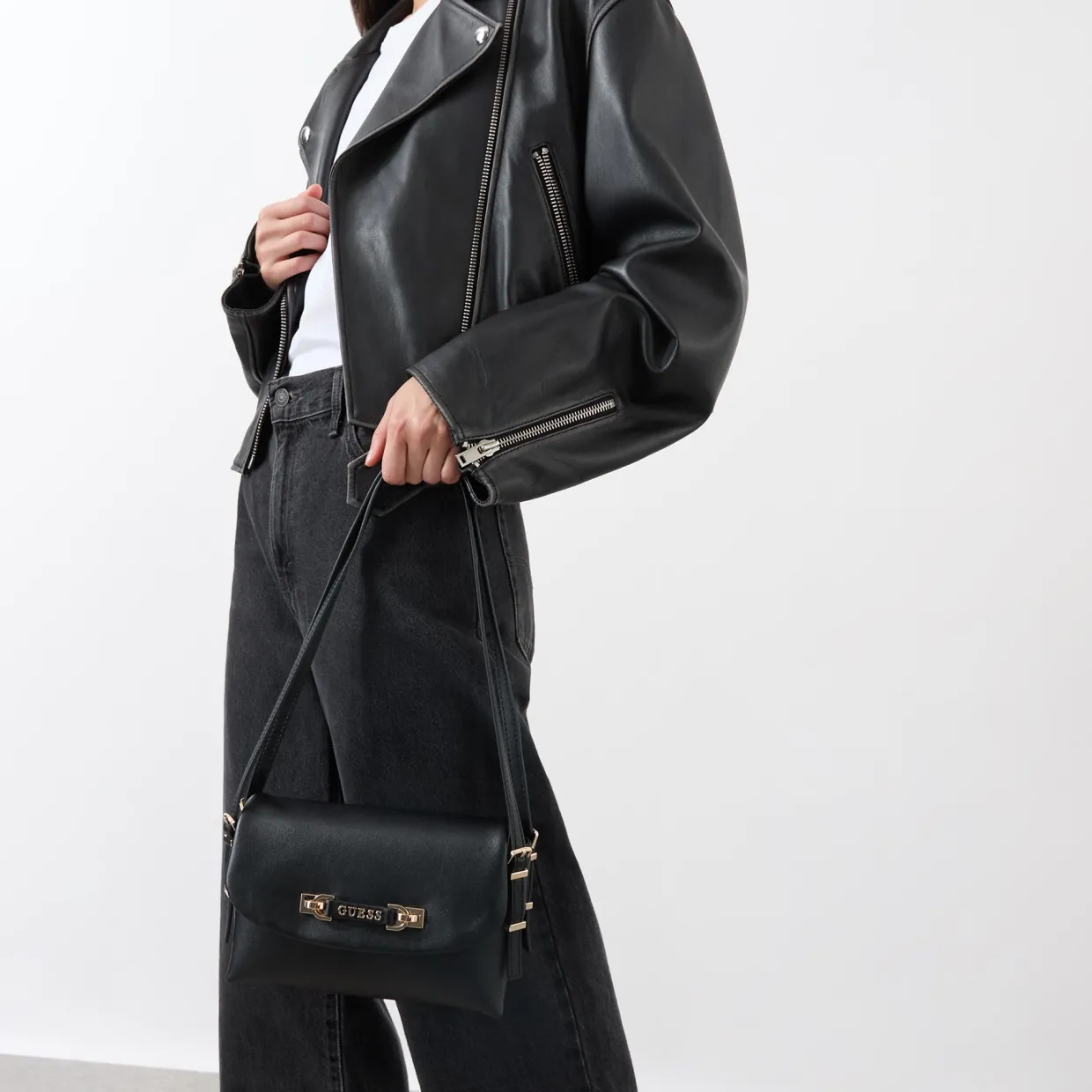 Lefia Flap Shoulder Bag