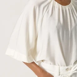 Leodora Solid Blouse