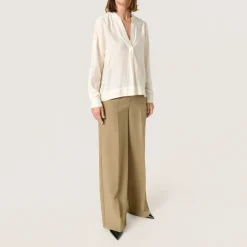 Leodora Solid Blouse