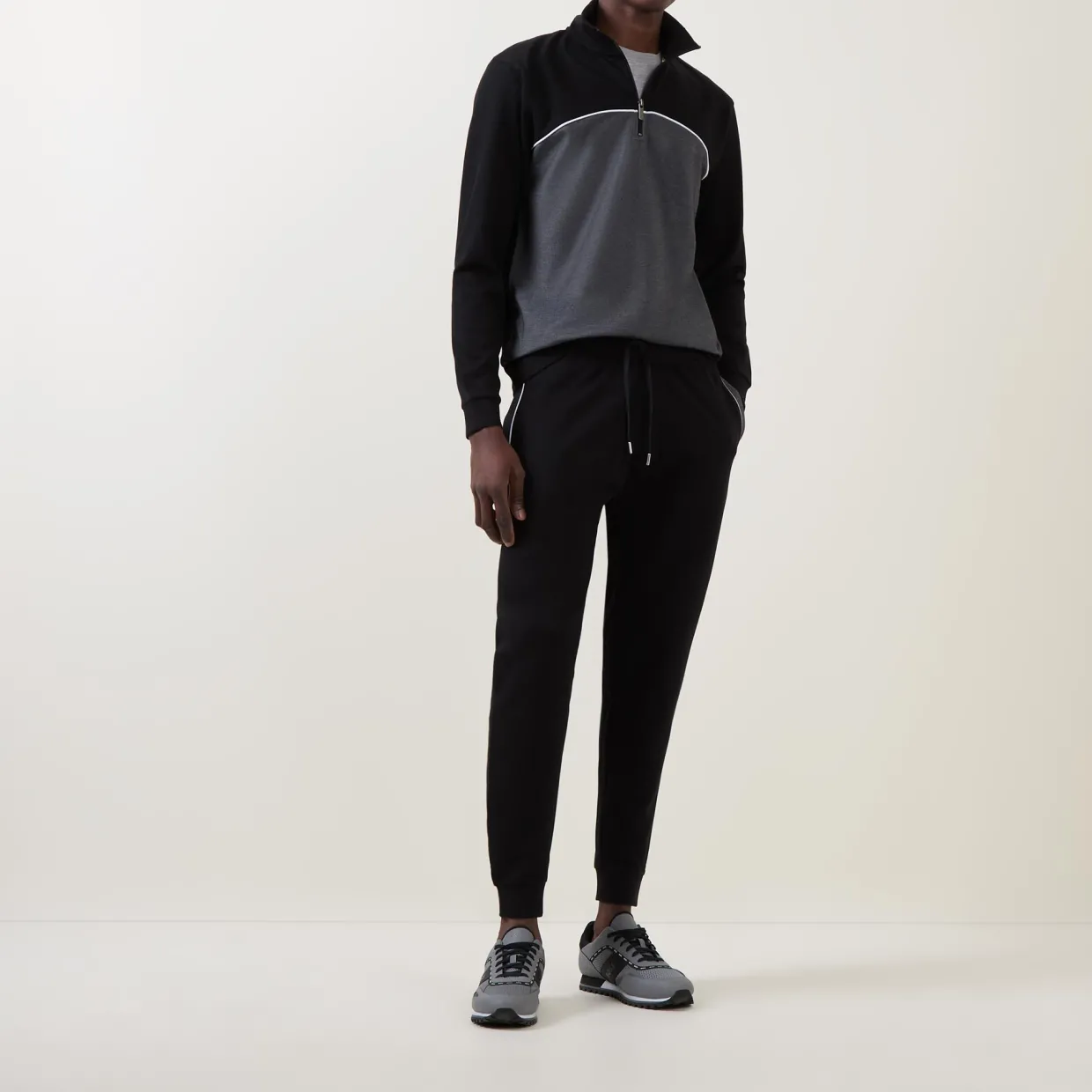 Logo Drawstring Cuffed Sweatpants