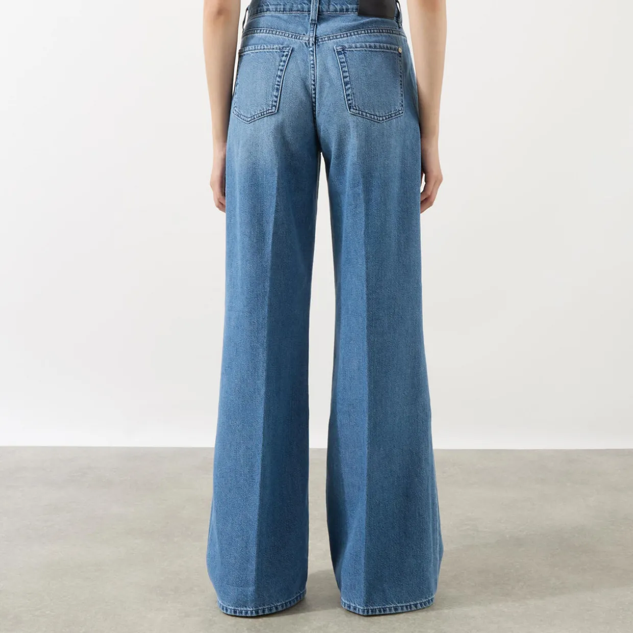 Lotta High-Rise Wide Leg Jeans