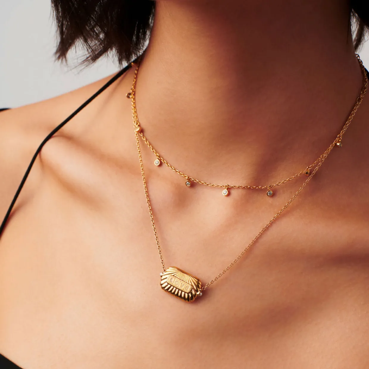 Love Ridge Pendant Necklace