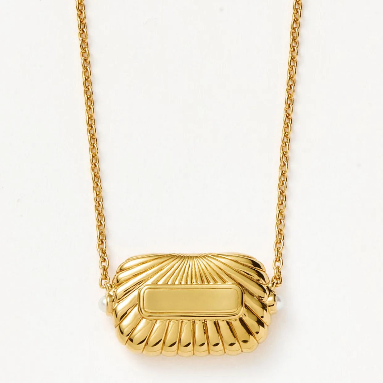 Love Ridge Pendant Necklace