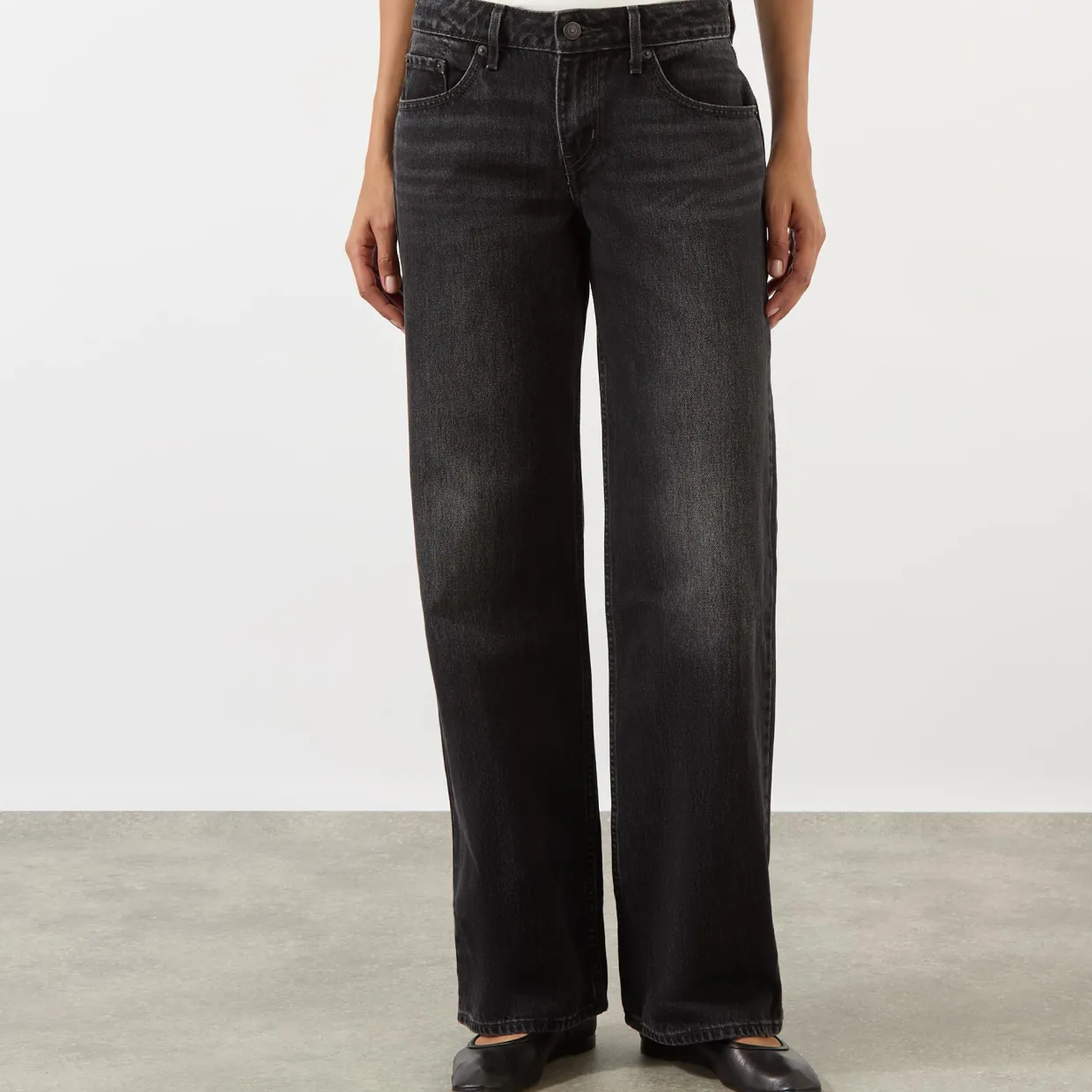 Low Loose Wide Leg Jeans