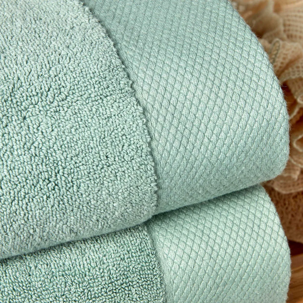 Luxe Towel Surf