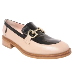 M681 Loafers