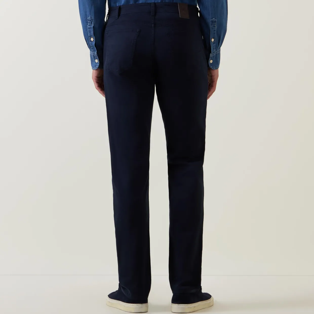 M5 Slim Fit Jeans