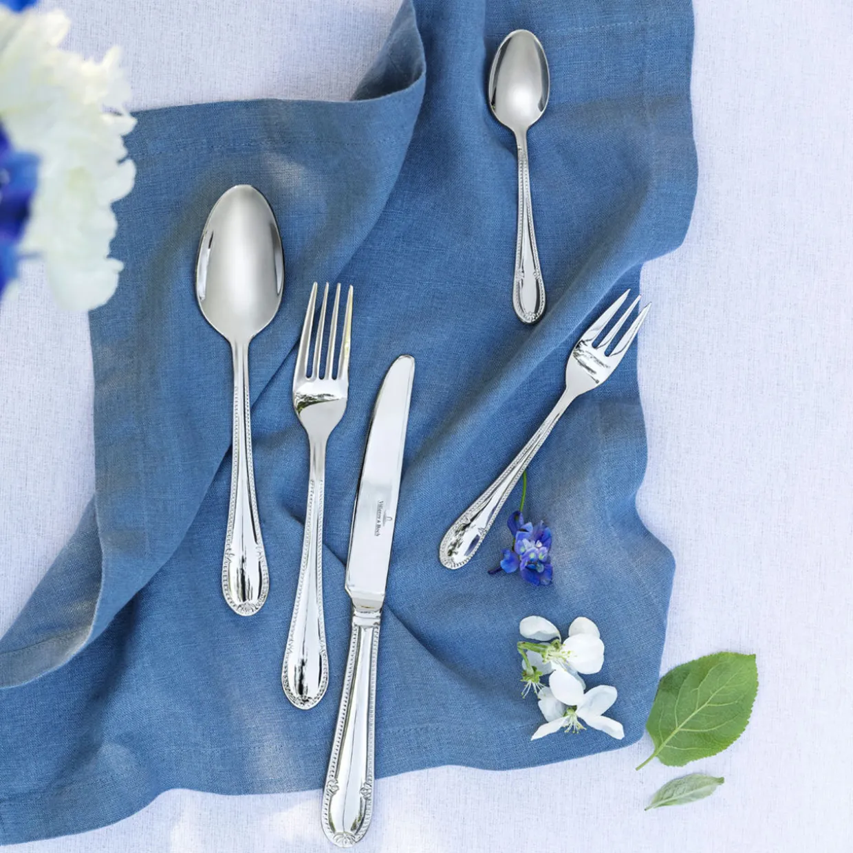 Mademoiselle 68-Piece Cutlery Set