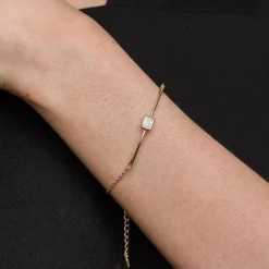 Manhattan Moonstone Bracelet