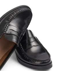 Manon Loafers