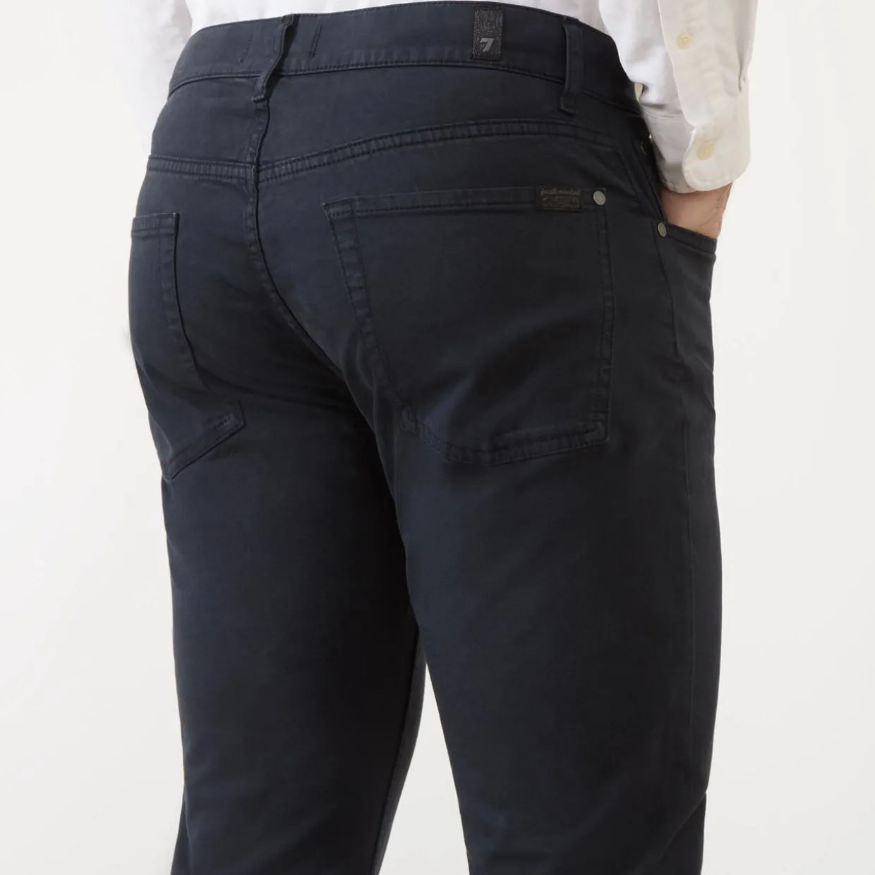 Modern Straight Leg Jeans
