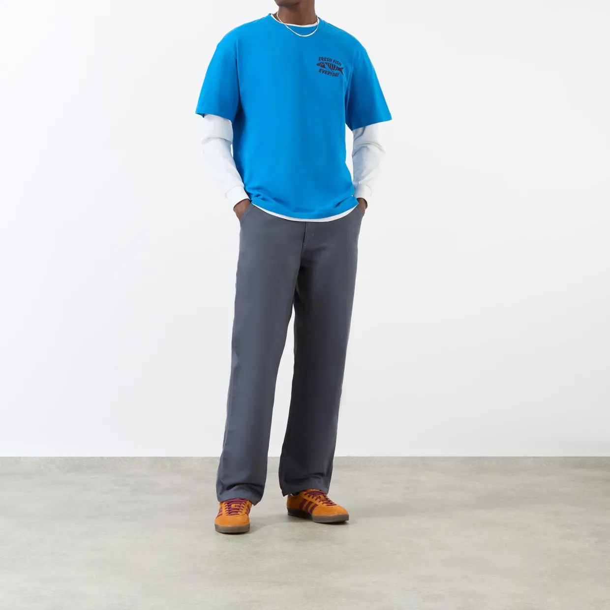 Monsieur Sakana Graphic T-Shirt