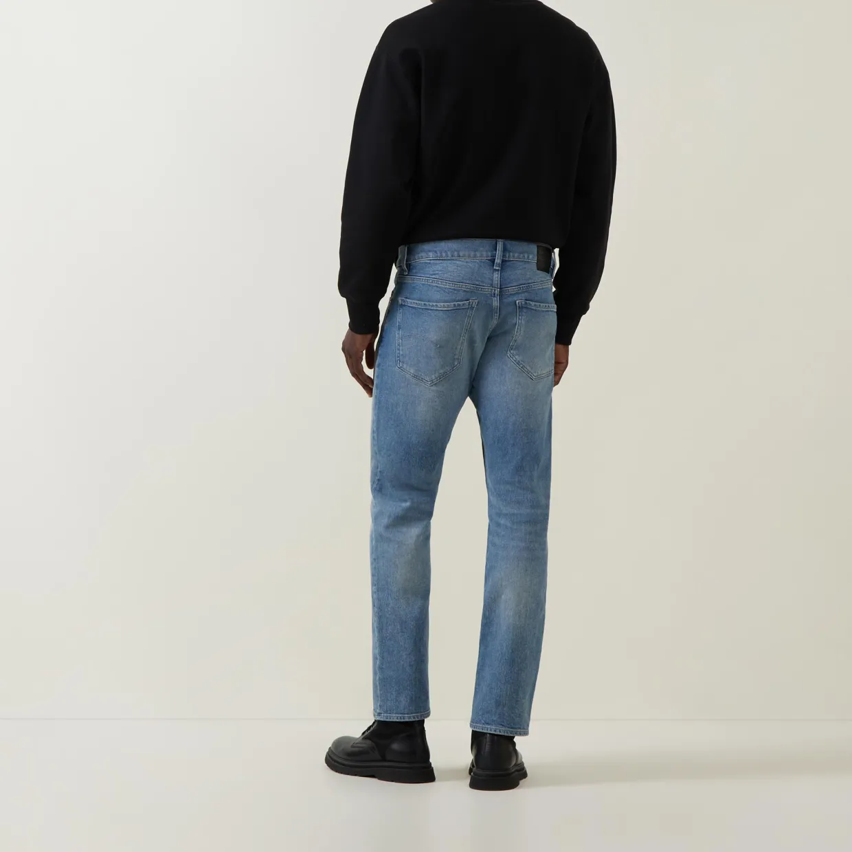 Mosa Mid-Rise Straight Leg Jeans