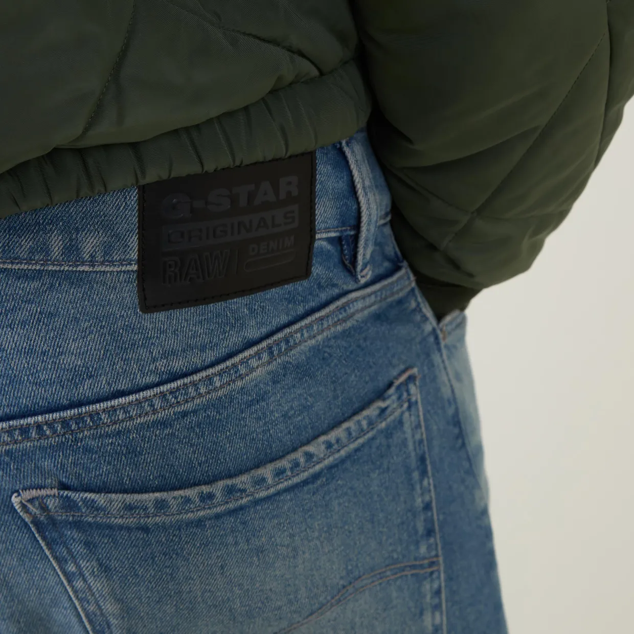 Mosa Mid-Rise Straight Leg Jeans