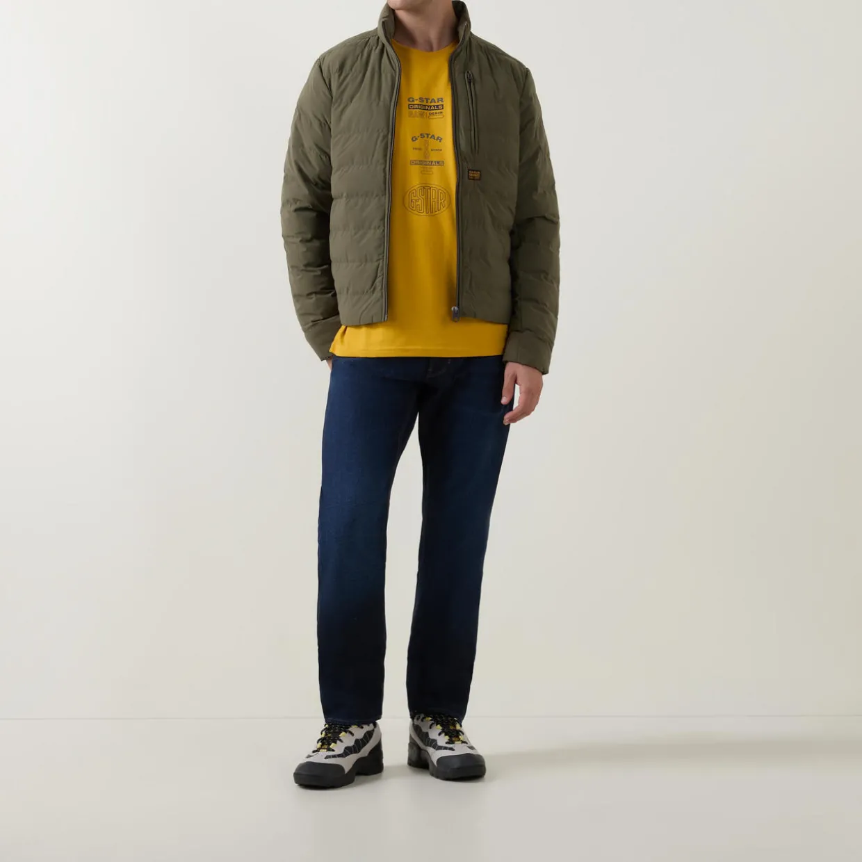 Mosa Mid-Rise Straight-Leg Jeans